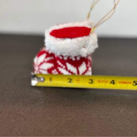 Christmas Ornament Knit Snow Booties 1 Pair Red And White - Picture 10 of 10